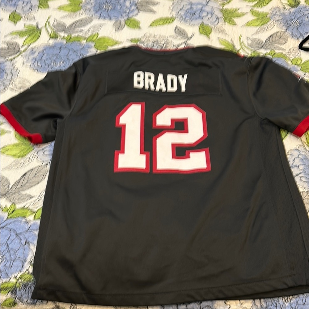 Nike buccaneers brady  jersey